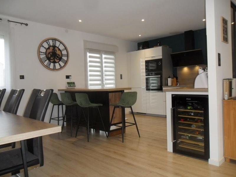 Maison - 165 m² - 6 pièces