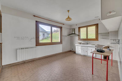 Maison - 162 m² - 7 pièces