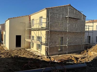 Maison - 93 m² - 3 pièces