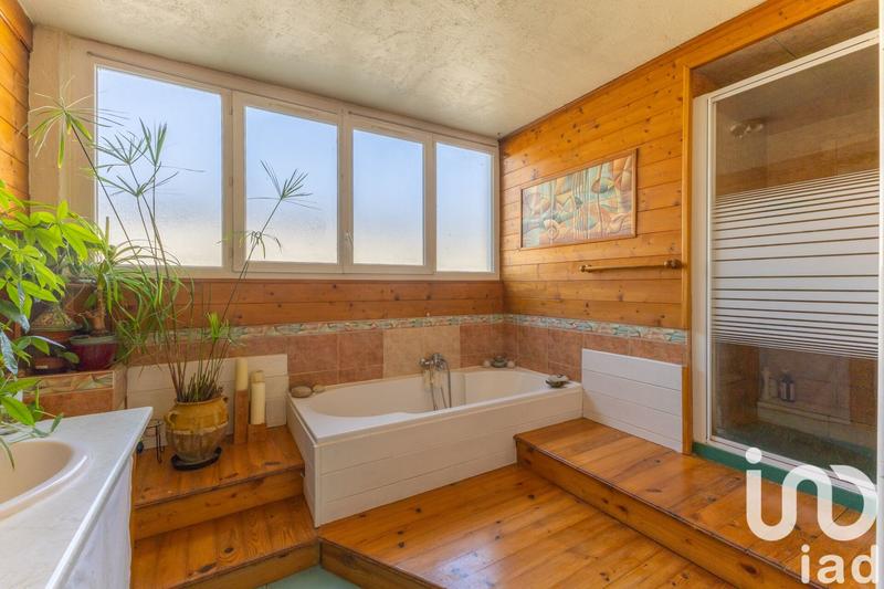 Appartement - 174 m² - 5 pièces