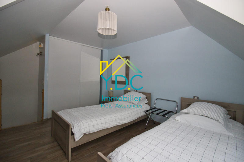 Maison - 105 m² - 4 pièces