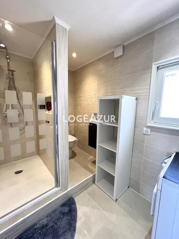 Villa - 262 m² - 9 pièces