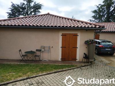 Chambre - 12 m² - 1 pièce