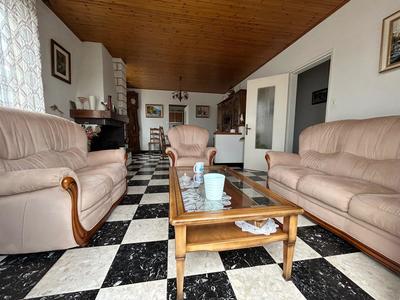 Maison - 112 m² - 5 pièces