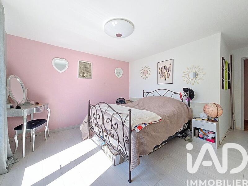 Maison - 137 m² - 5 pièces