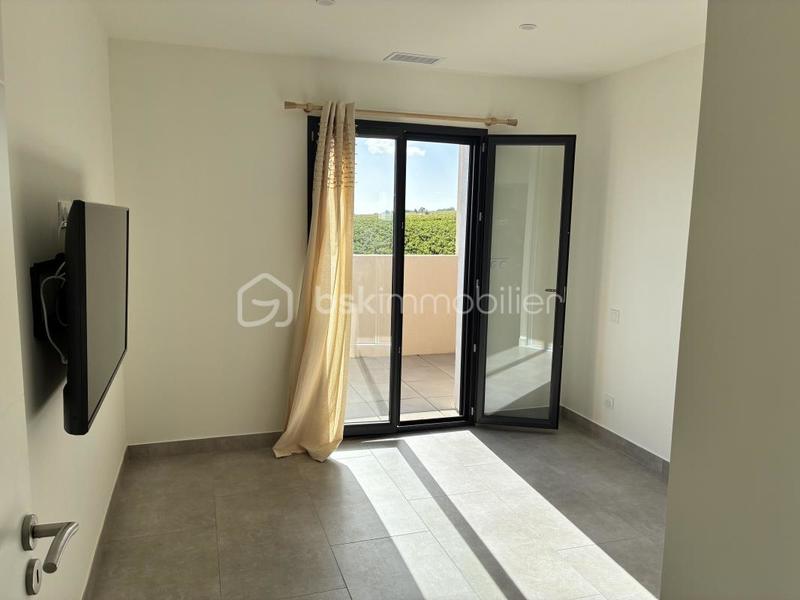 Villa - 85 m² - 5 pièces