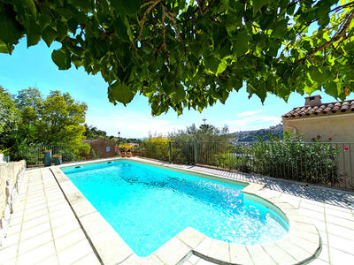 Villa - 134 m² - 5 pièces