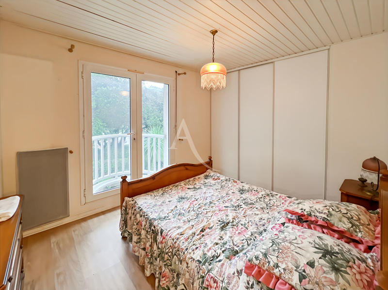 Appartement - 134 m² - 6 pièces