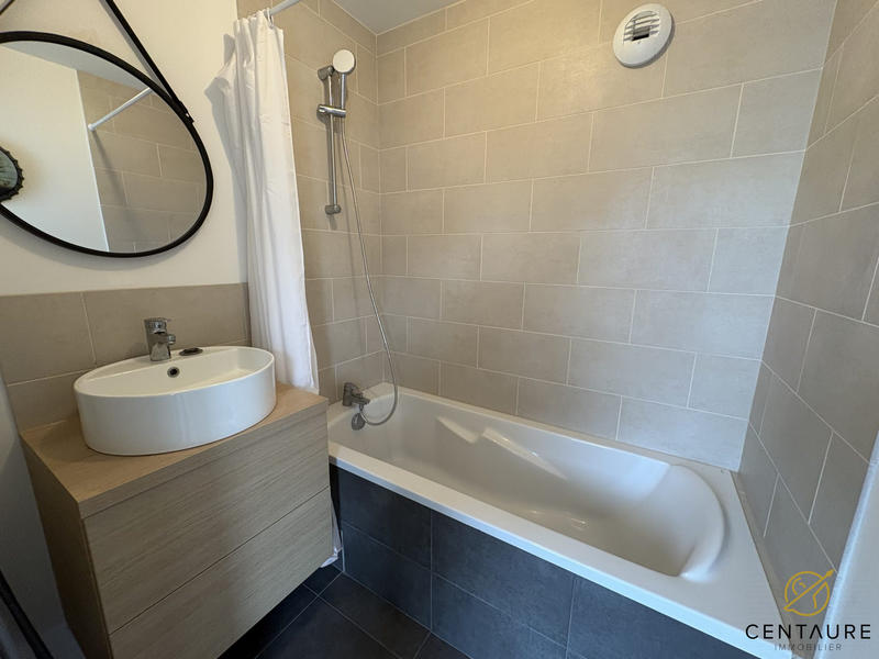 Appartement - 81 m² - 3 pièces