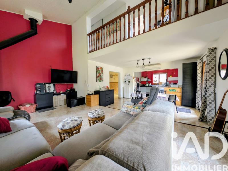 Maison - 130 m² - 5 pièces