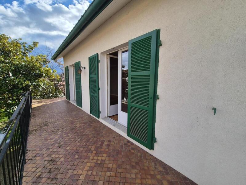 Maison - 150 m² - 6 pièces