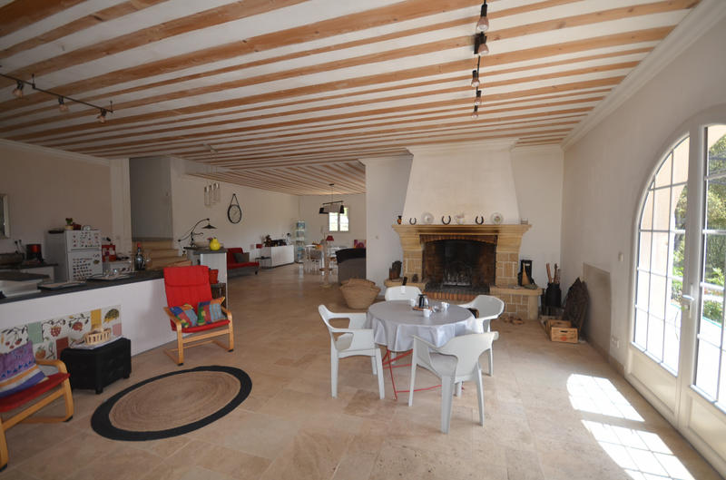 Villa - 170 m² - 4 pièces