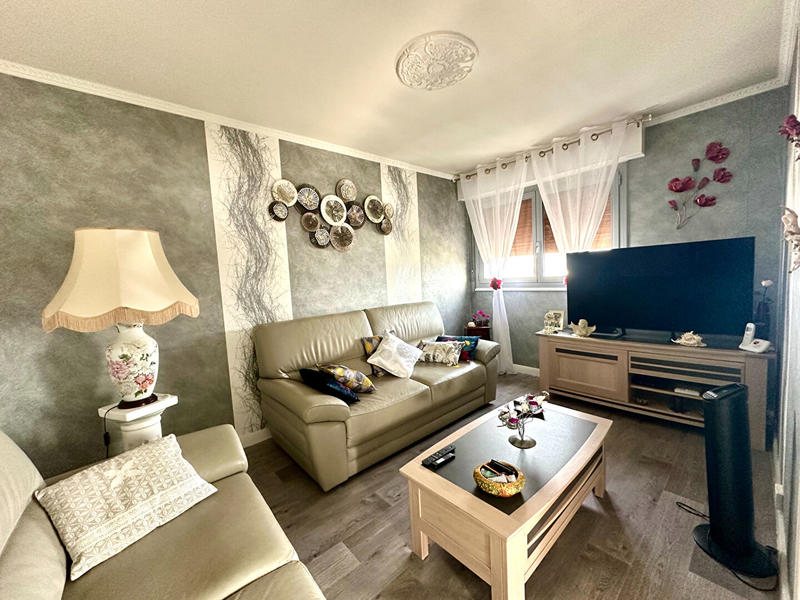 Appartement - 86 m² - 4 pièces