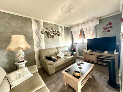 Appartement - 86 m² - 4 pièces