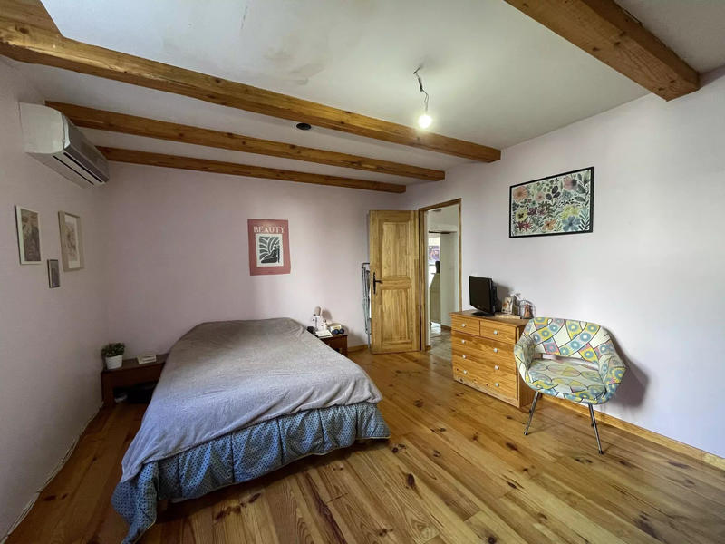 Maison ancienne - 195 m² - 8 pièces