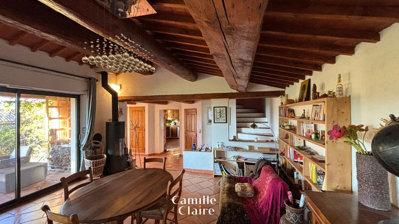 Maison - 122 m² - 4 pièces