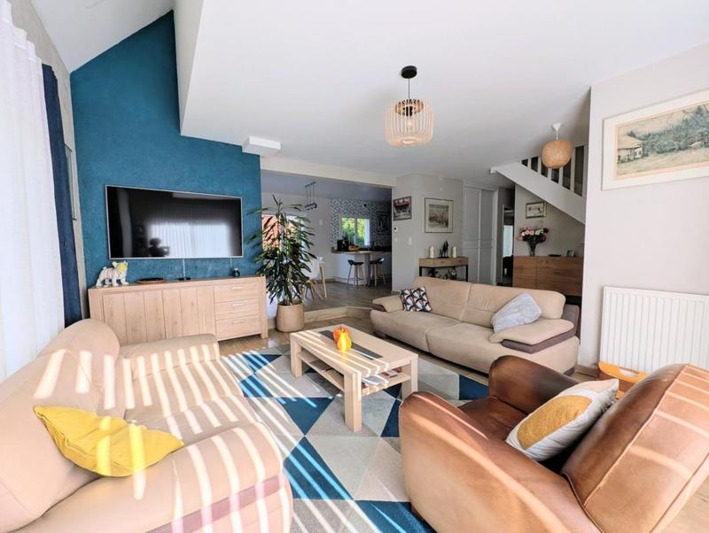 Maison - 154 m² - 6 pièces