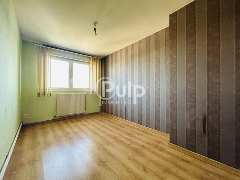 Appartement - 94 m² - 5 pièces