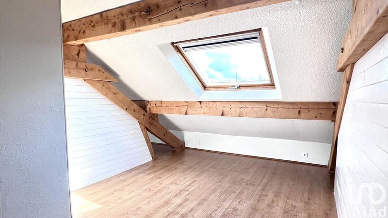 Appartement - 64 m² - 2 pièces