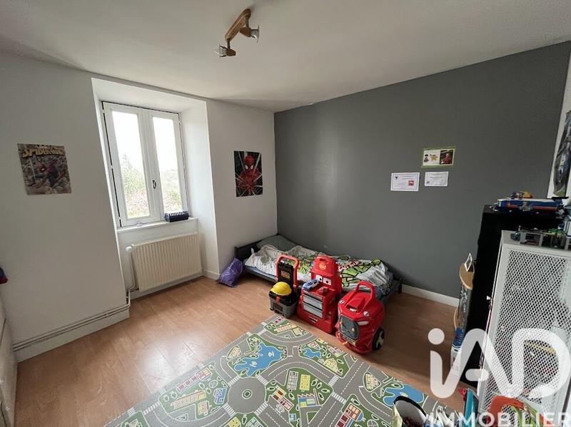 Maison de village - 181 m² - 7 pièces