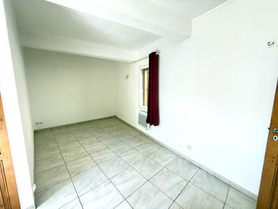 Maison de village - 80 m² - 4 pièces