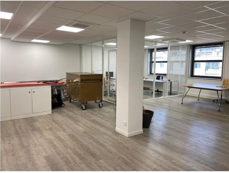 Bureau - 795 m²