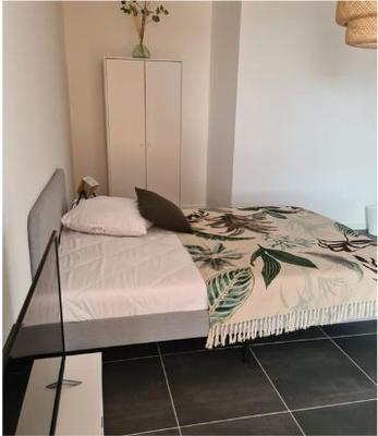 Chambre - 9 m² - 1 pièce