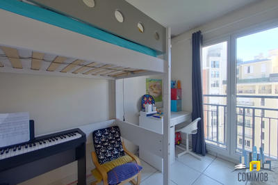 Appartement - 101 m² - 5 pièces