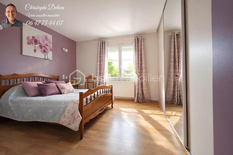 Maison traditionnelle - 90 m² - 4 pièces