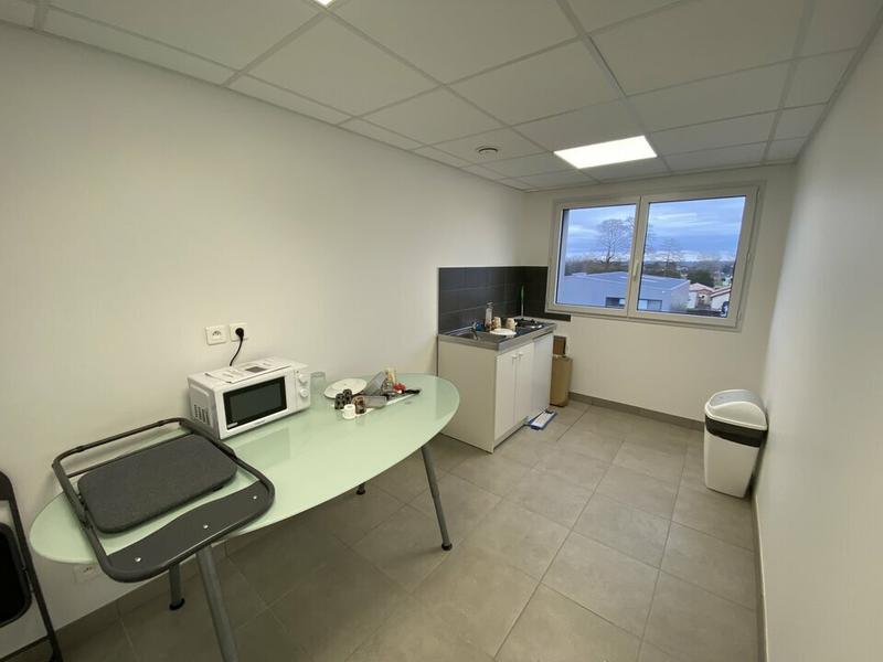 Bureau - 34 m²
