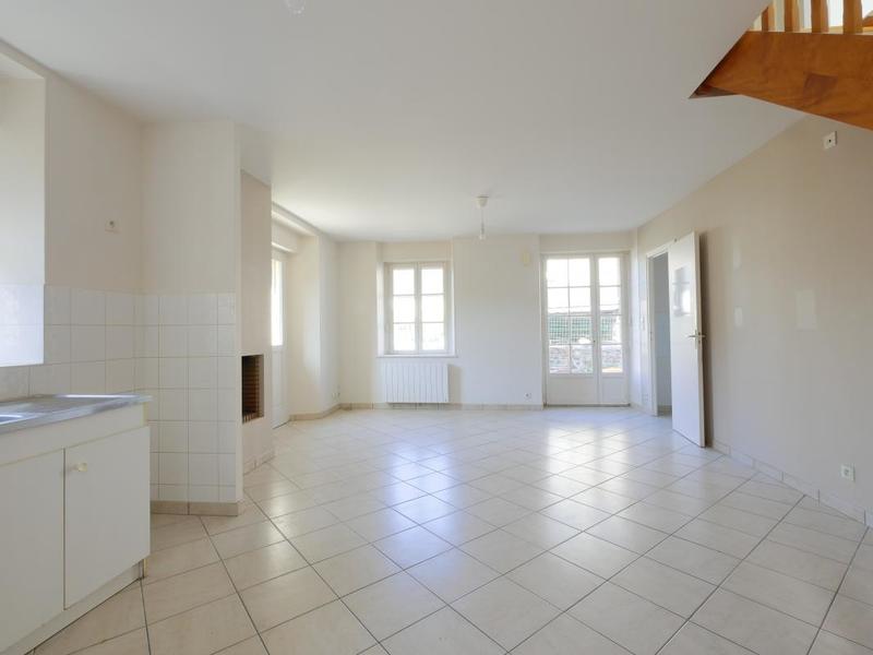 Maison - 79 m² - 5 pièces