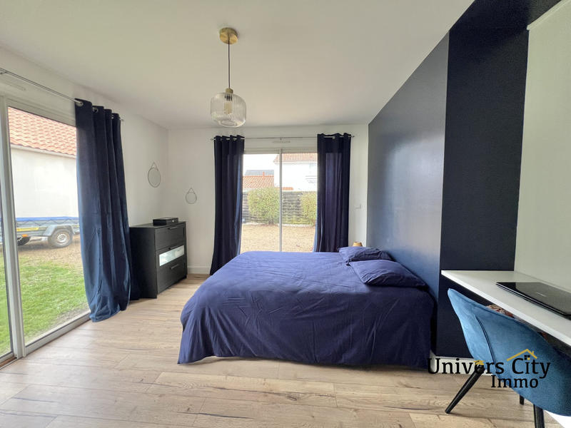 Maison - 259 m² - 8 pièces