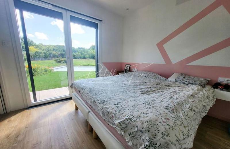 Maison - 122 m² - 6 pièces