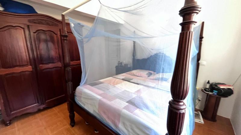 Villa - 200 m² - 6 pièces