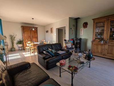 Maison - 135 m² - 6 pièces