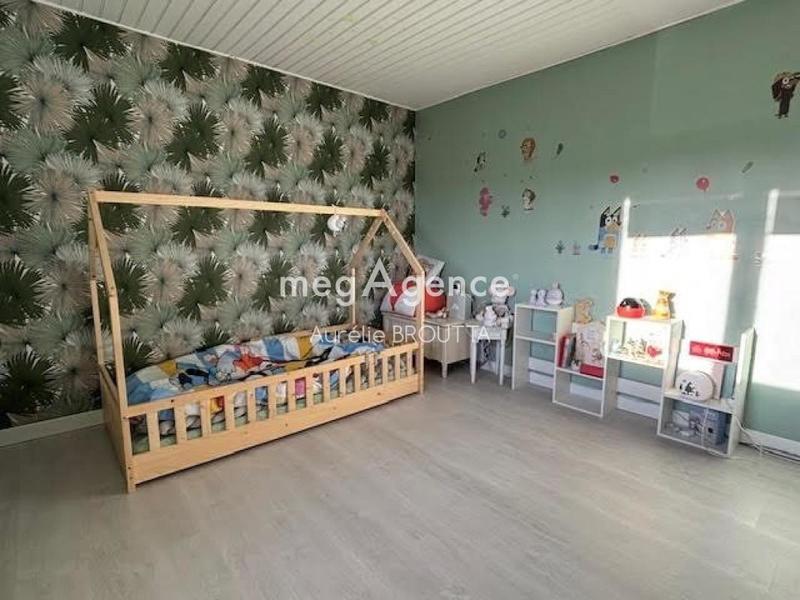 Maison - 135 m² - 6 pièces