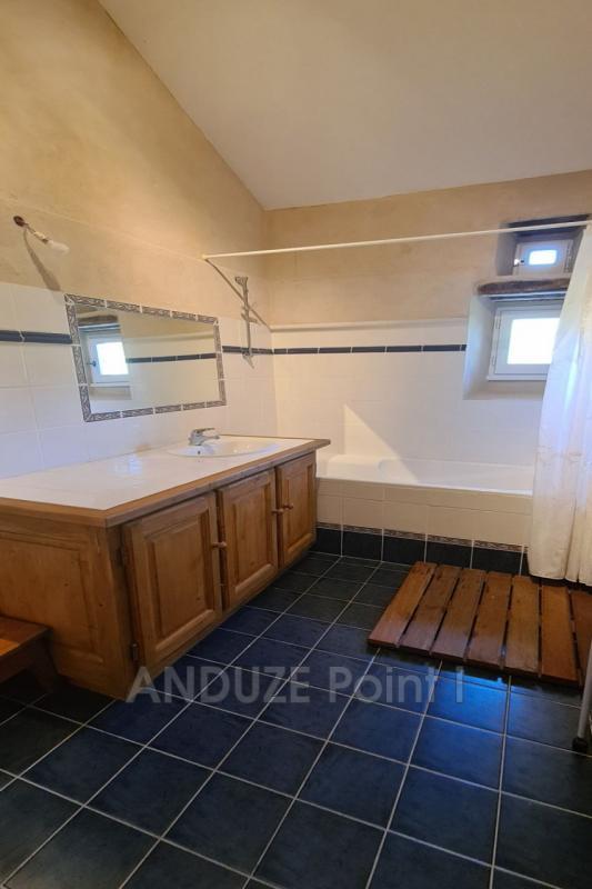 Maison - 337 m² - 14 pièces