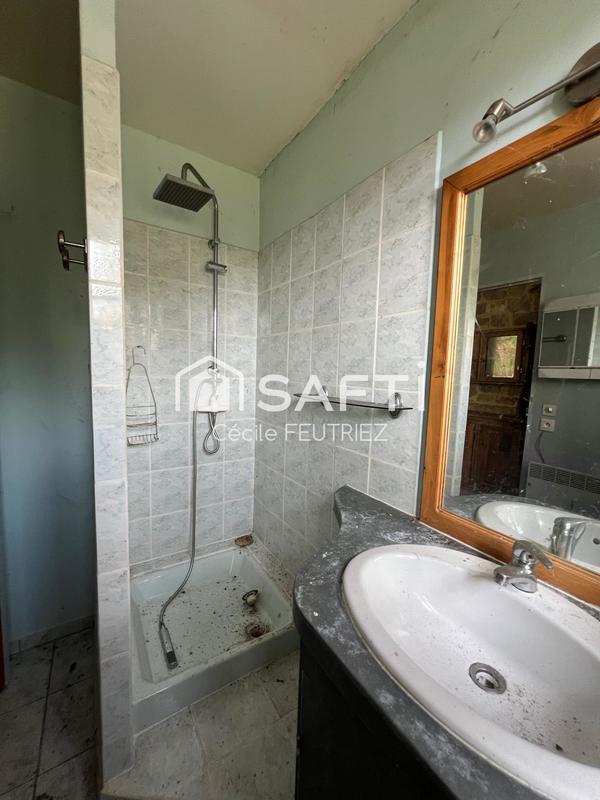 Maison - 205 m² - 7 pièces