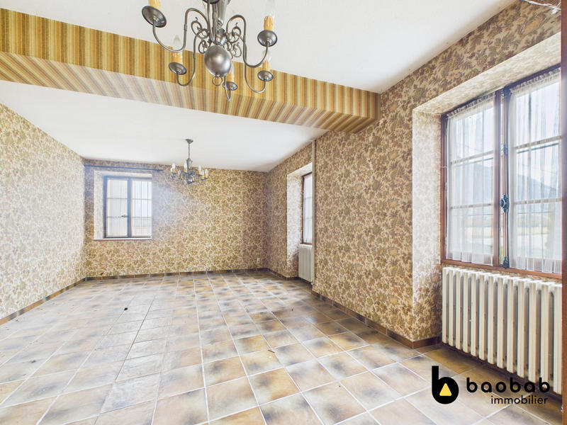 Ferme - 300 m² - 5 pièces