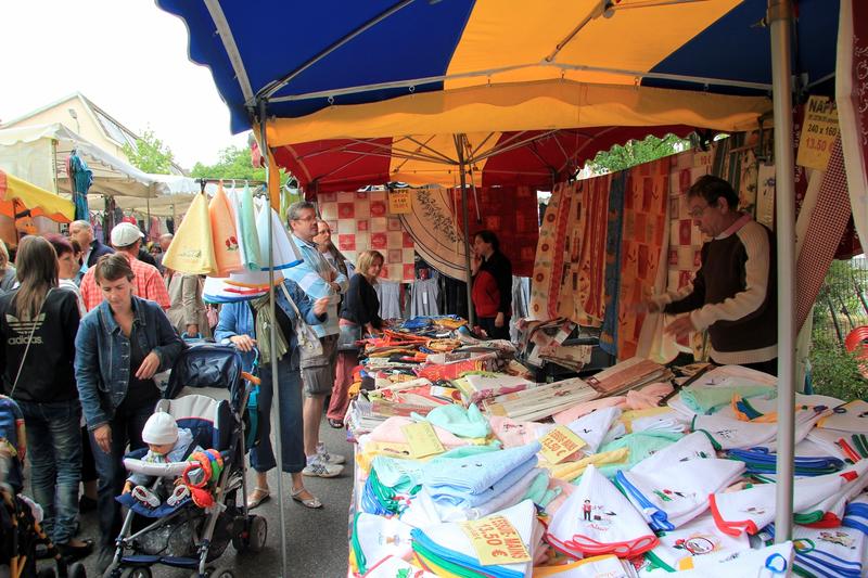 Marché de Pentecôte - Braderie