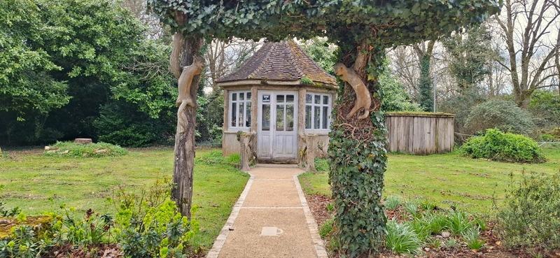 Propriété - 346 m² - 14 pièces