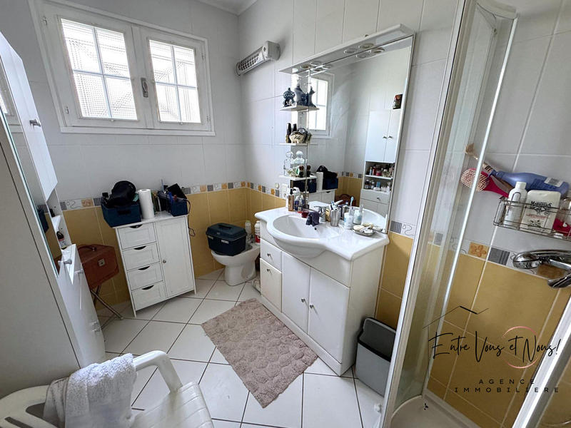 Maison traditionnelle - 191 m² - 8 pièces