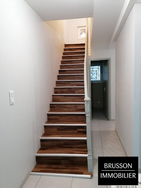 Maison - 91 m² - 4 pièces