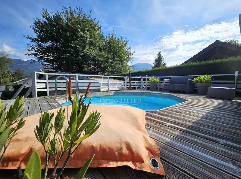 Maison - 125 m² - 7 pièces