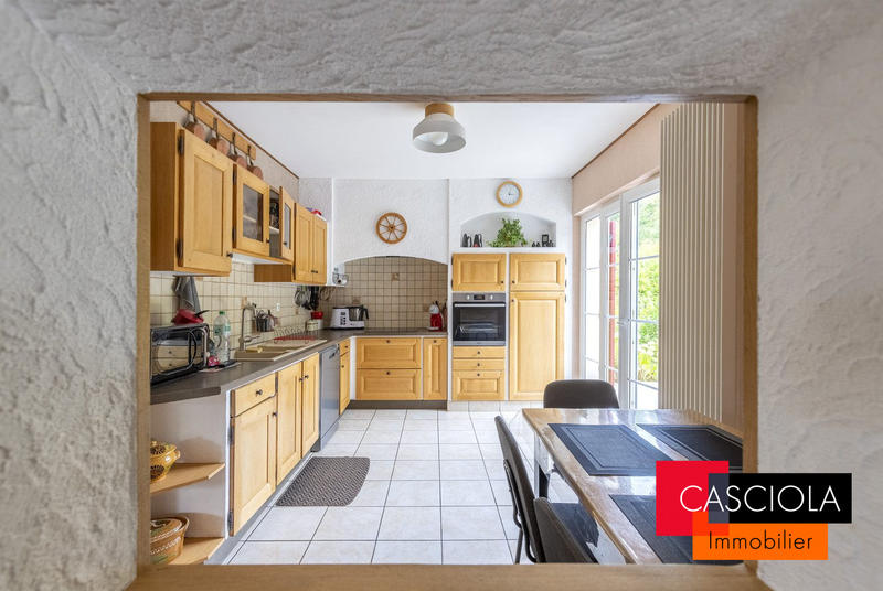 Maison - 141 m² - 6 pièces