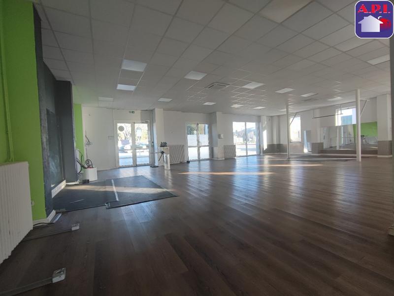 Local d'activités - 450 m² - 6 pièces