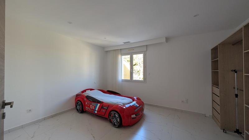 Maison - 157 m² - 6 pièces