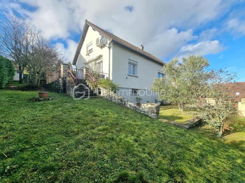 Maison - 130 m² - 5 pièces