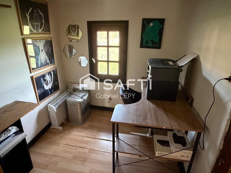 Maison - 97 m² - 3 pièces