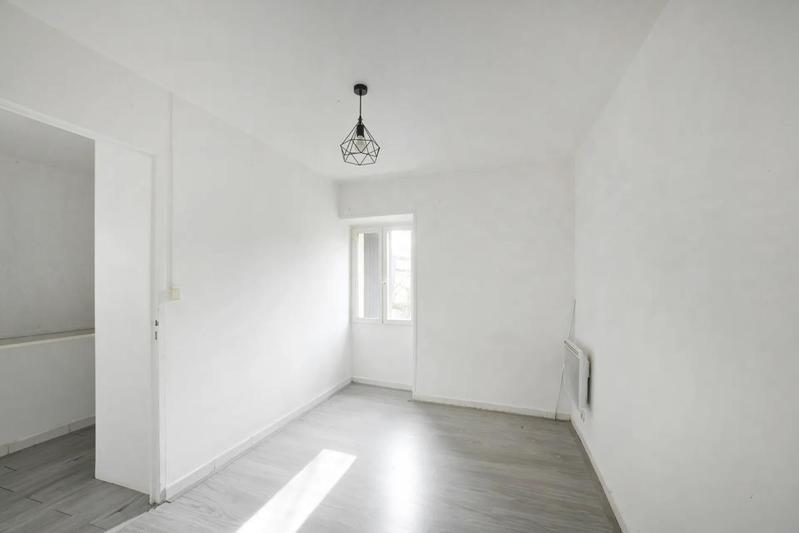 Maison - 160 m² - 9 pièces